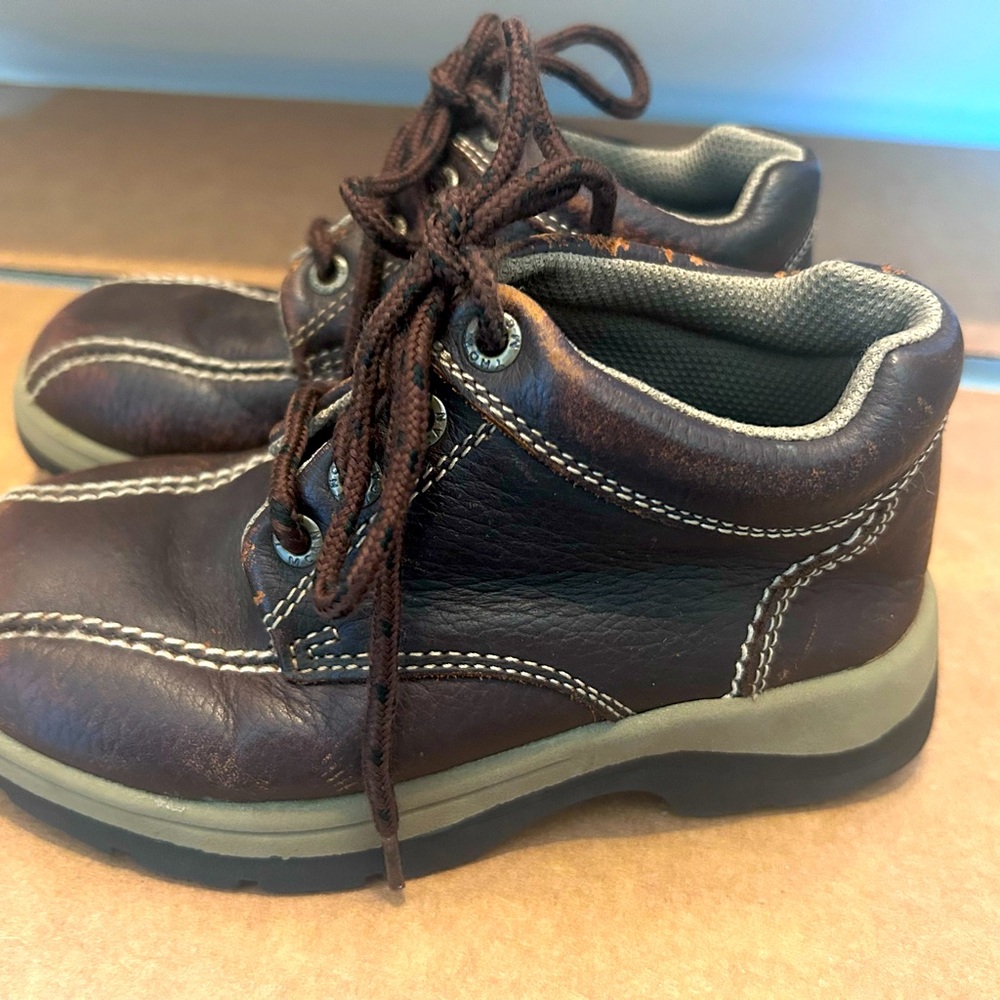Thom Mcan Kids 10.5 Lace Up Brown Leather Boots